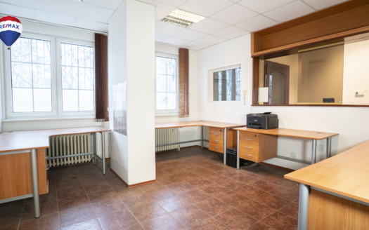 NA PREDAJ KOMERČNÝ PRIESTOR PRE FIRMY, KTORÉ MYSLIA NA RAST AJ ĽUDÍ